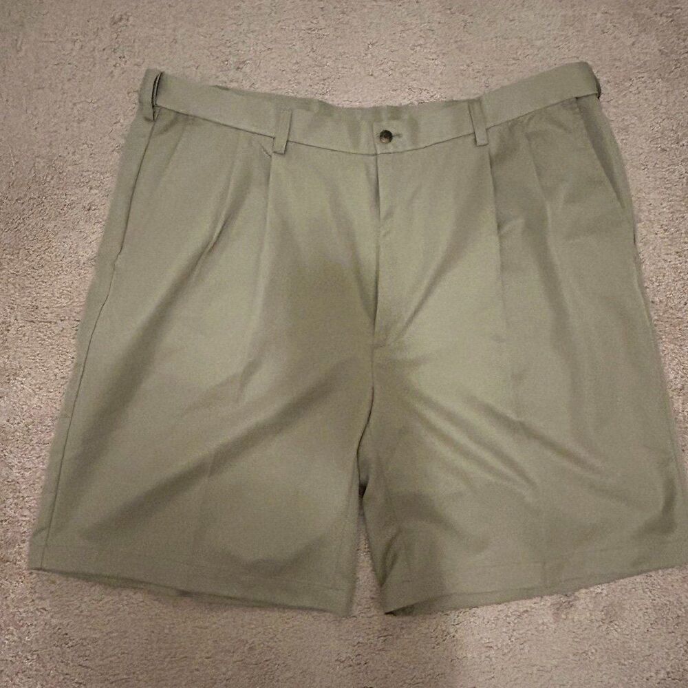 Haggar Khaki Men's shorts - waist 42